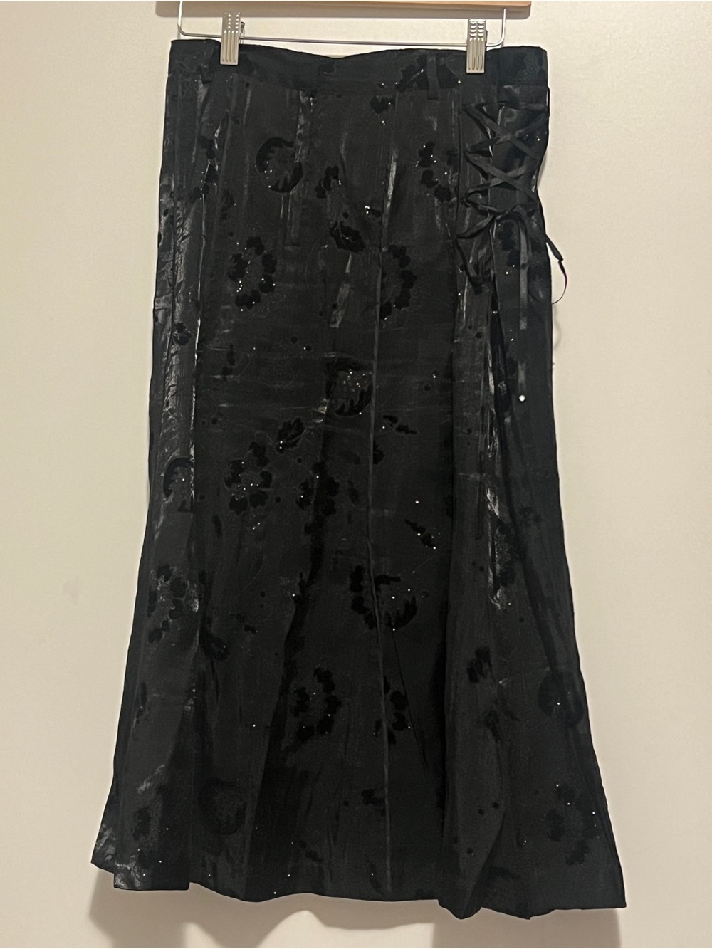 VTG Marie Claire Black Velvet Floral sparkly Lace Up Maxi Skirt Whimsygoth 🖤